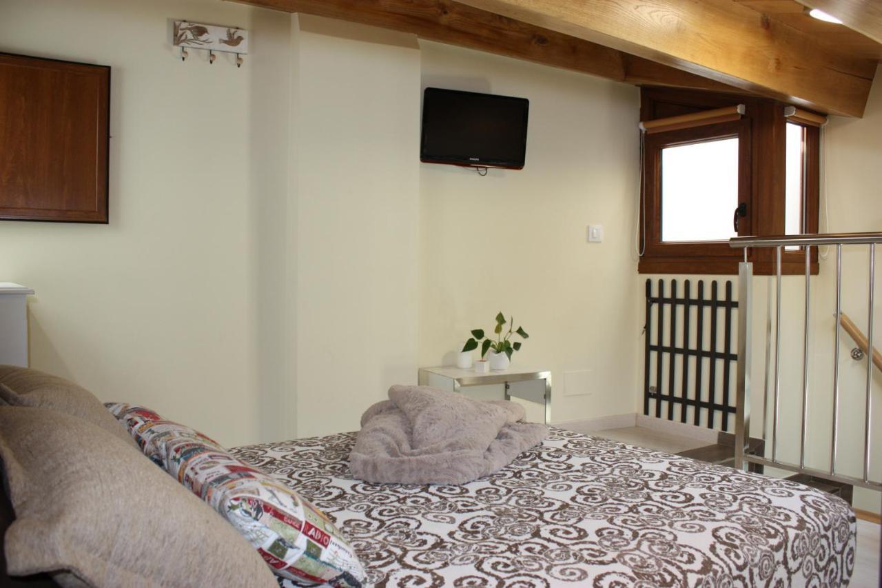 Casa Do Medio Apartment ซานติอาโก เด กอมโปสเตลา ภายนอก รูปภาพ