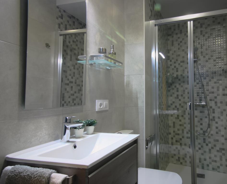 Casa Do Medio Apartment ซานติอาโก เด กอมโปสเตลา ภายนอก รูปภาพ